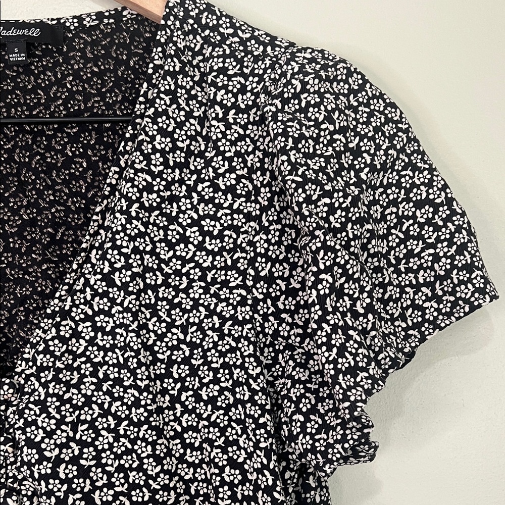 Madewell Black and White Floral Blouse Cropped Womens Small - Picture 5 of 8